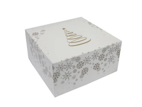 Pudelko-na-ciasto-18x18x9-cm-seria-CHOINKA-opak-50-szt-21585-800x600-nobckgr.webp